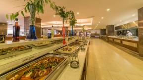 RAMADA RESORT KUSADASI AND GOLF Restaurants